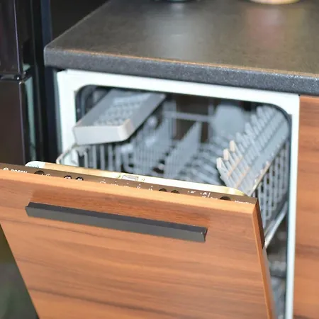 Raj 公寓 兹拉蒂博尔